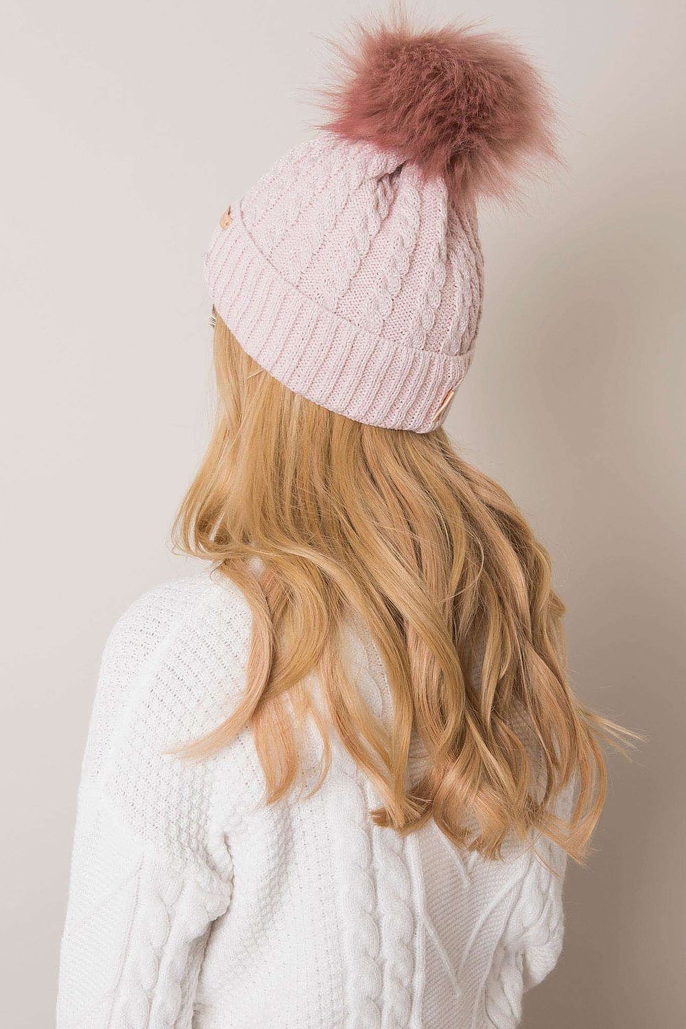   Czapka Damska Model JK-CZ-10.51 Light Pink - Rue Paris 