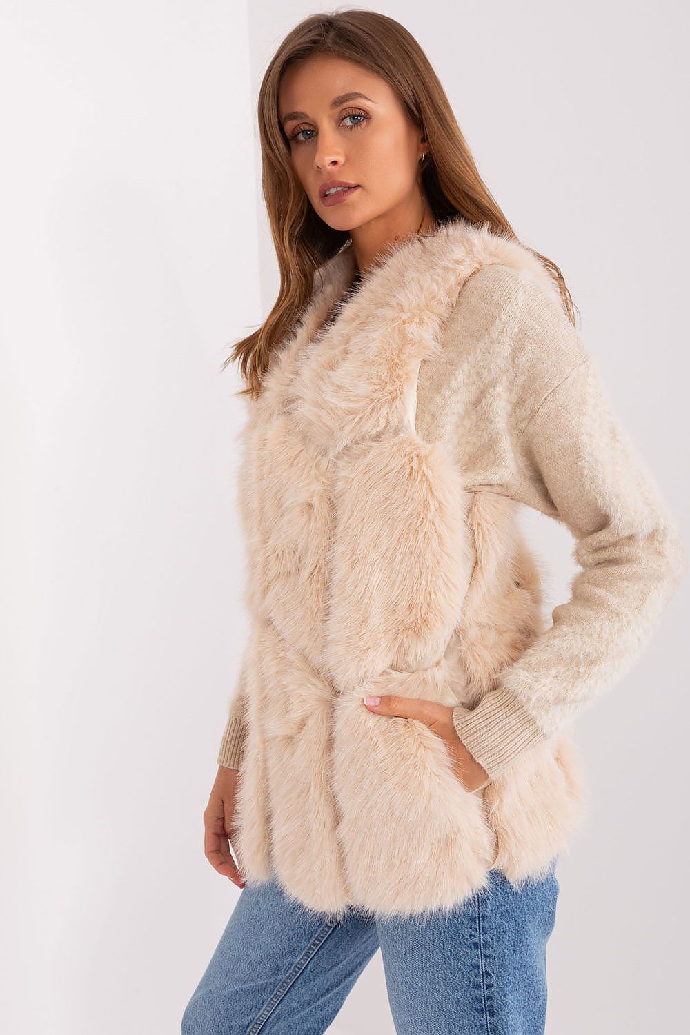   Kamizelka Model AT-KZ-2375.00P Beige - AT 