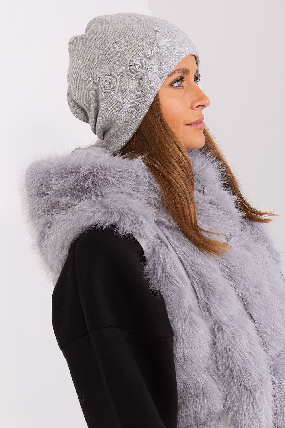   Czapka Model AT-CZ-2329.76 Grey - AT 