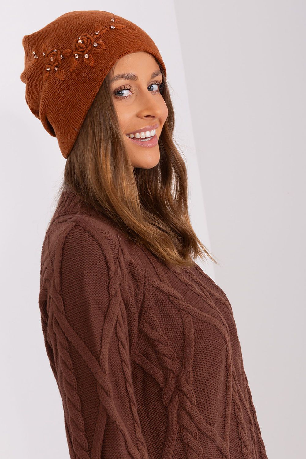   Czapka Model AT-CZ-2329.76 Light Brown - AT 