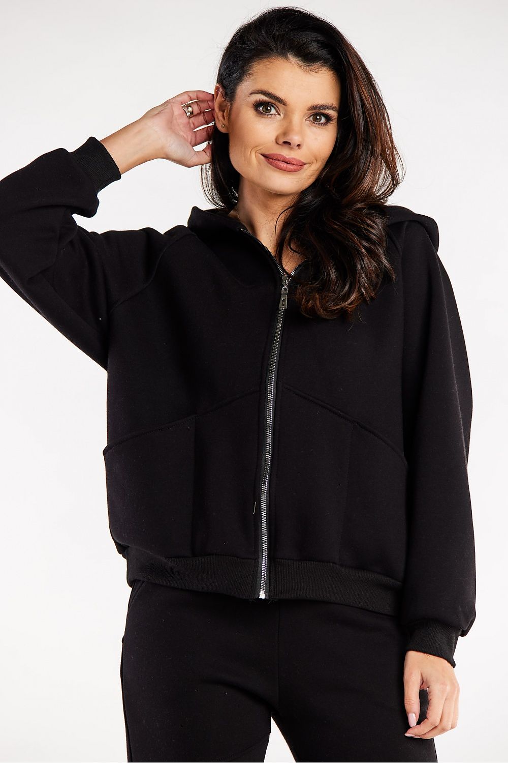   Bluza Damska Model M324 Black - Infinite You 