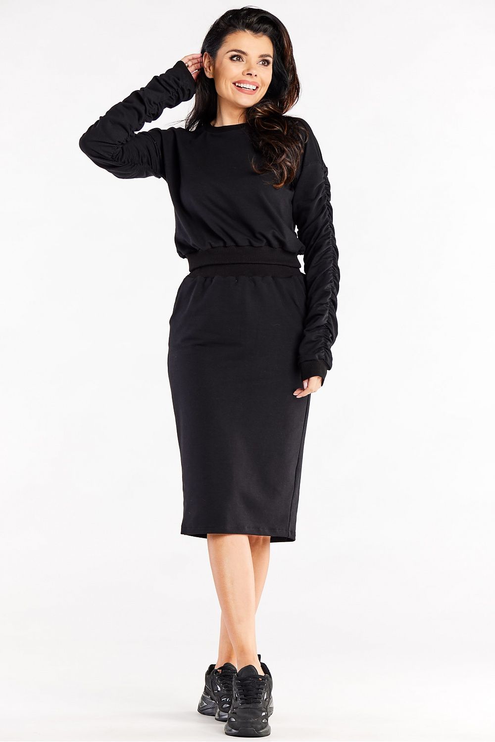   Bluza Damska Model M320 Black - Infinite You 