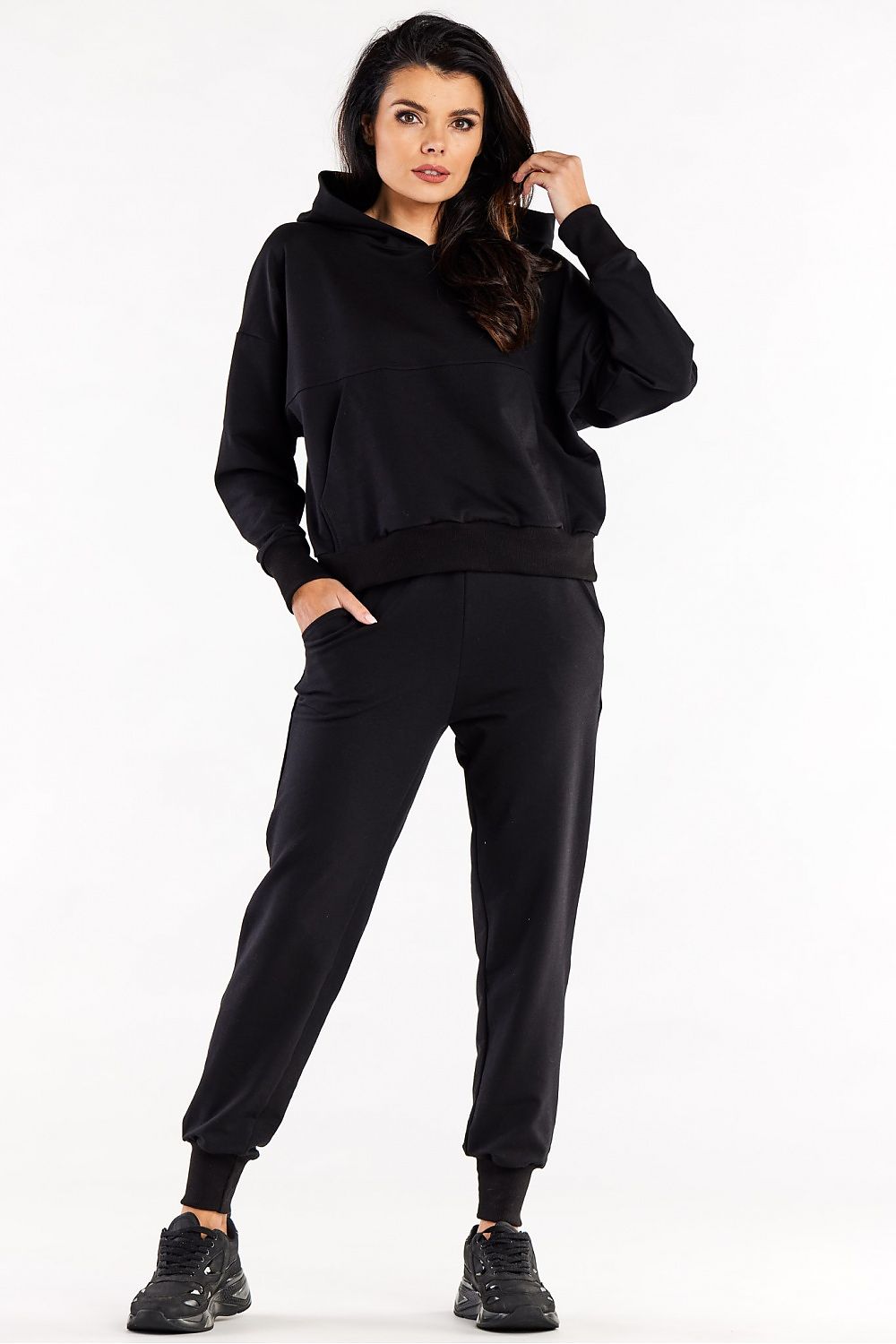   Bluza Damska Model M318 Black - Infinite You 