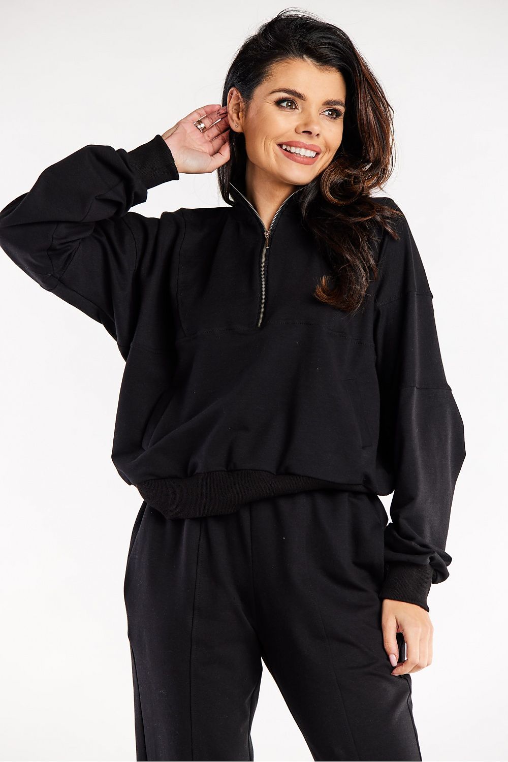   Bluza Damska Model M316 Black - Infinite You 