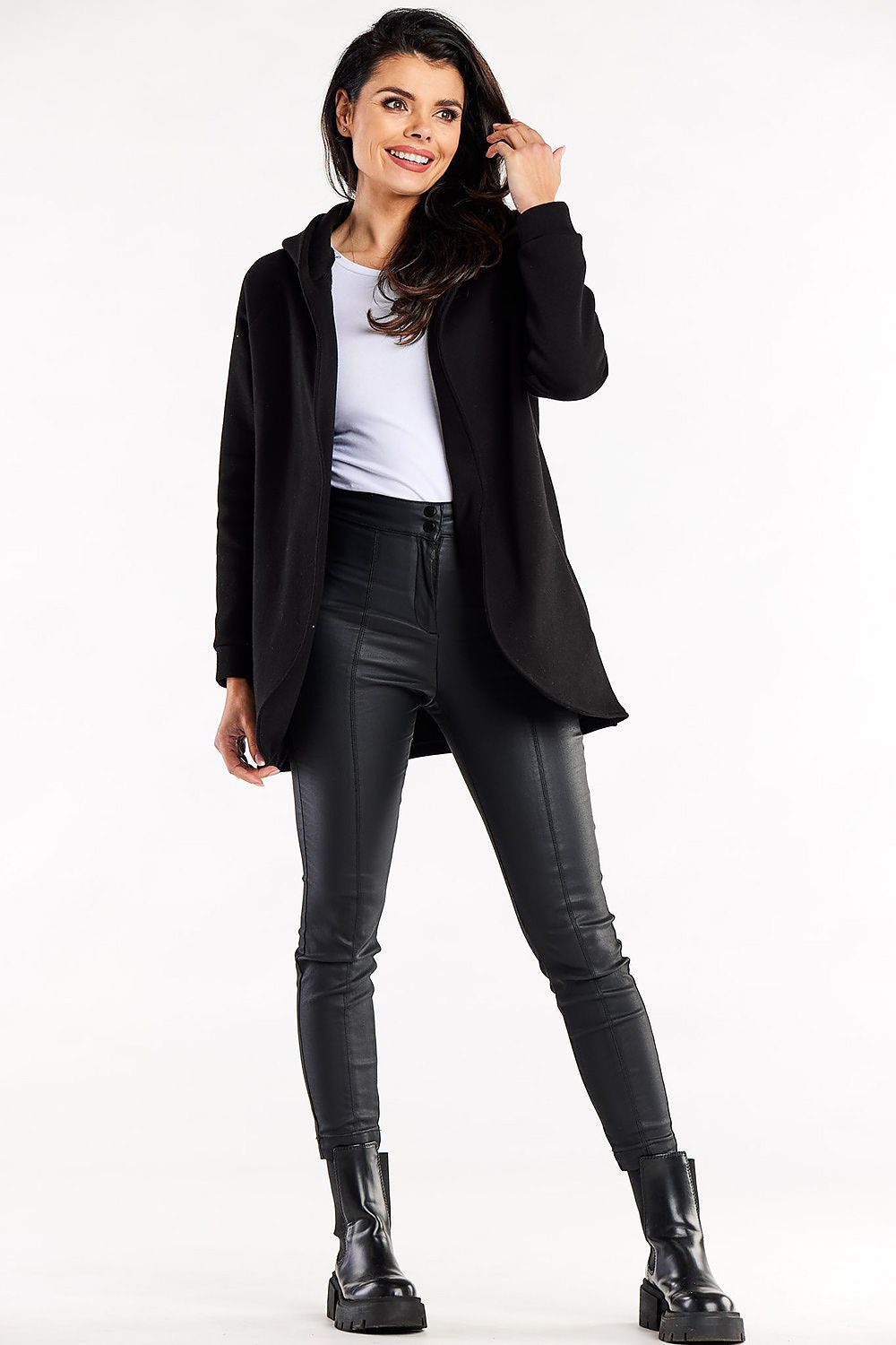   Bluza Damska Model M327 Black - Infinite You 