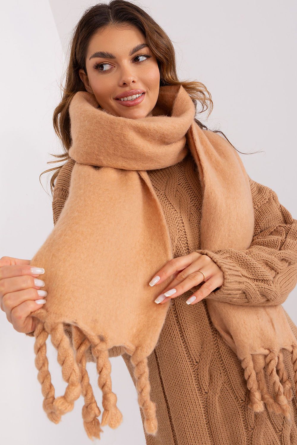   Szalik Model AT-SZ-2313502.76P Camel - AT 