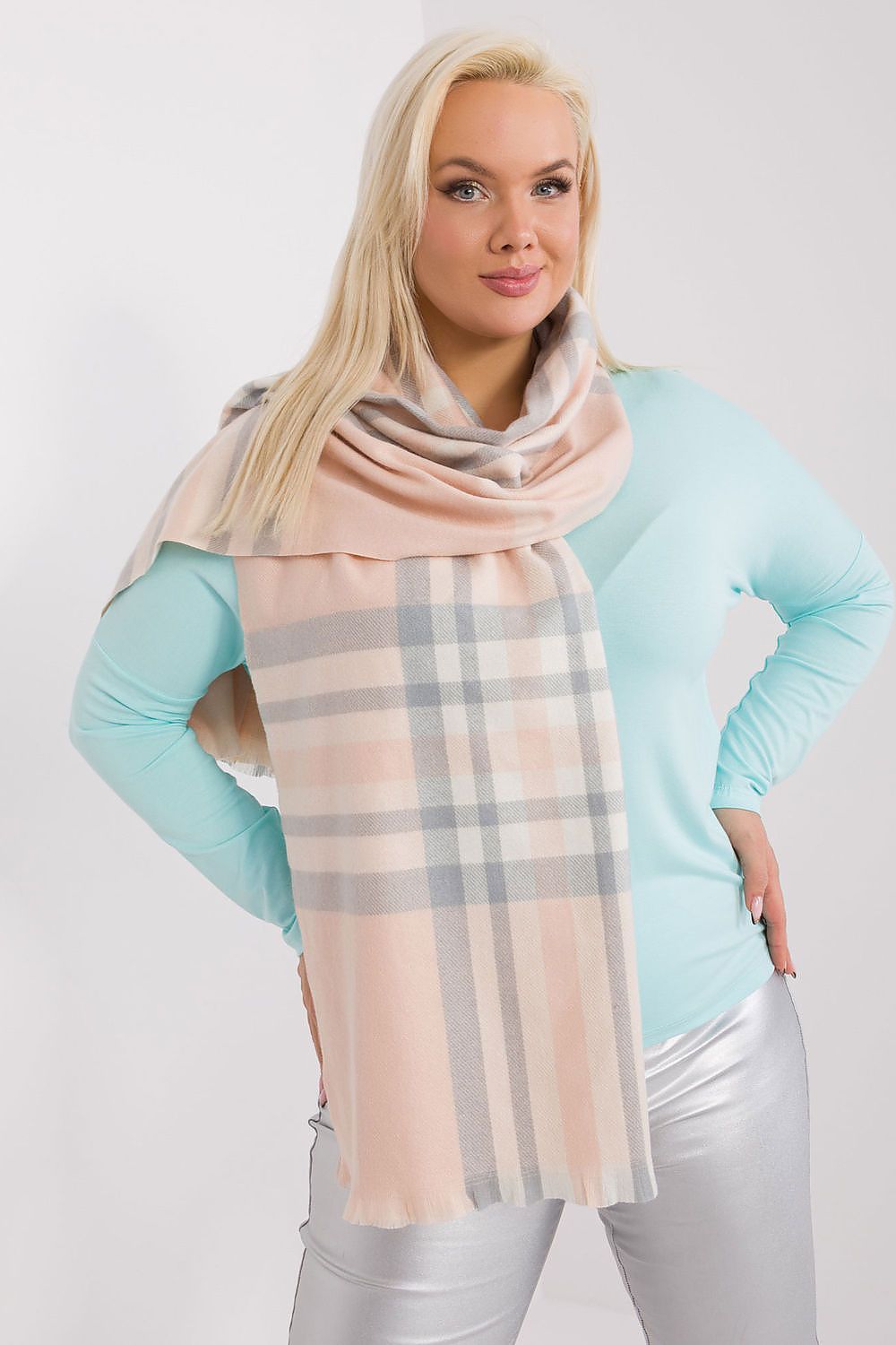   Szalik Model AT-SZ-23125-1.26 Light Pink - AT 