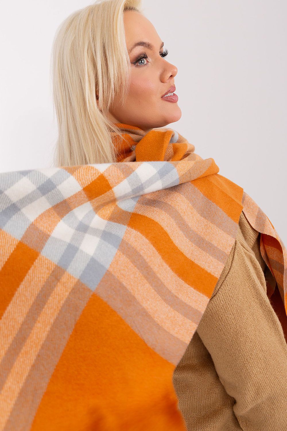   Szalik Model AT-SZ-23125-1.26 Dark Orange - AT 