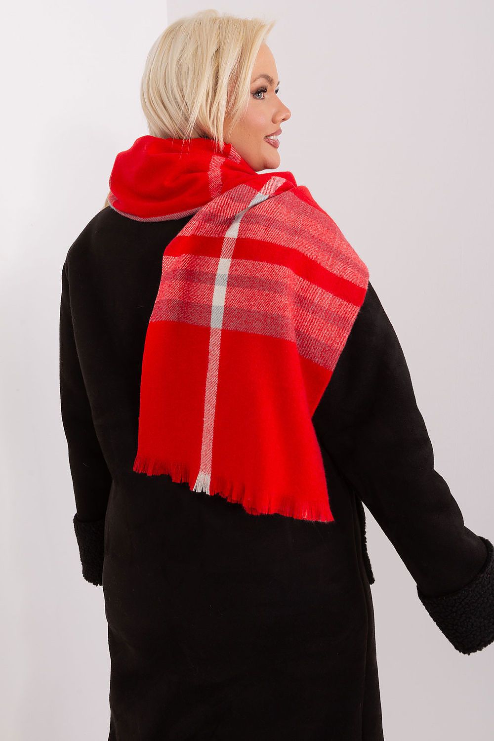   Szalik Model AT-SZ-23125-1.26 Red - AT 