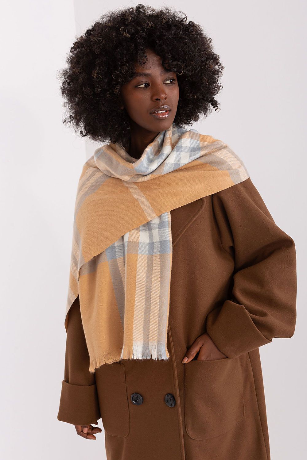   Szalik Model AT-SZ-23125-1.26 Camel - AT 