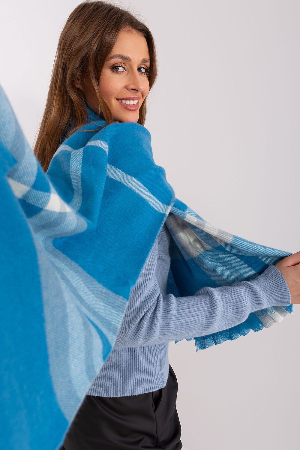  Szalik Model AT-SZ-23125-1.26 Grey/Blue - AT 