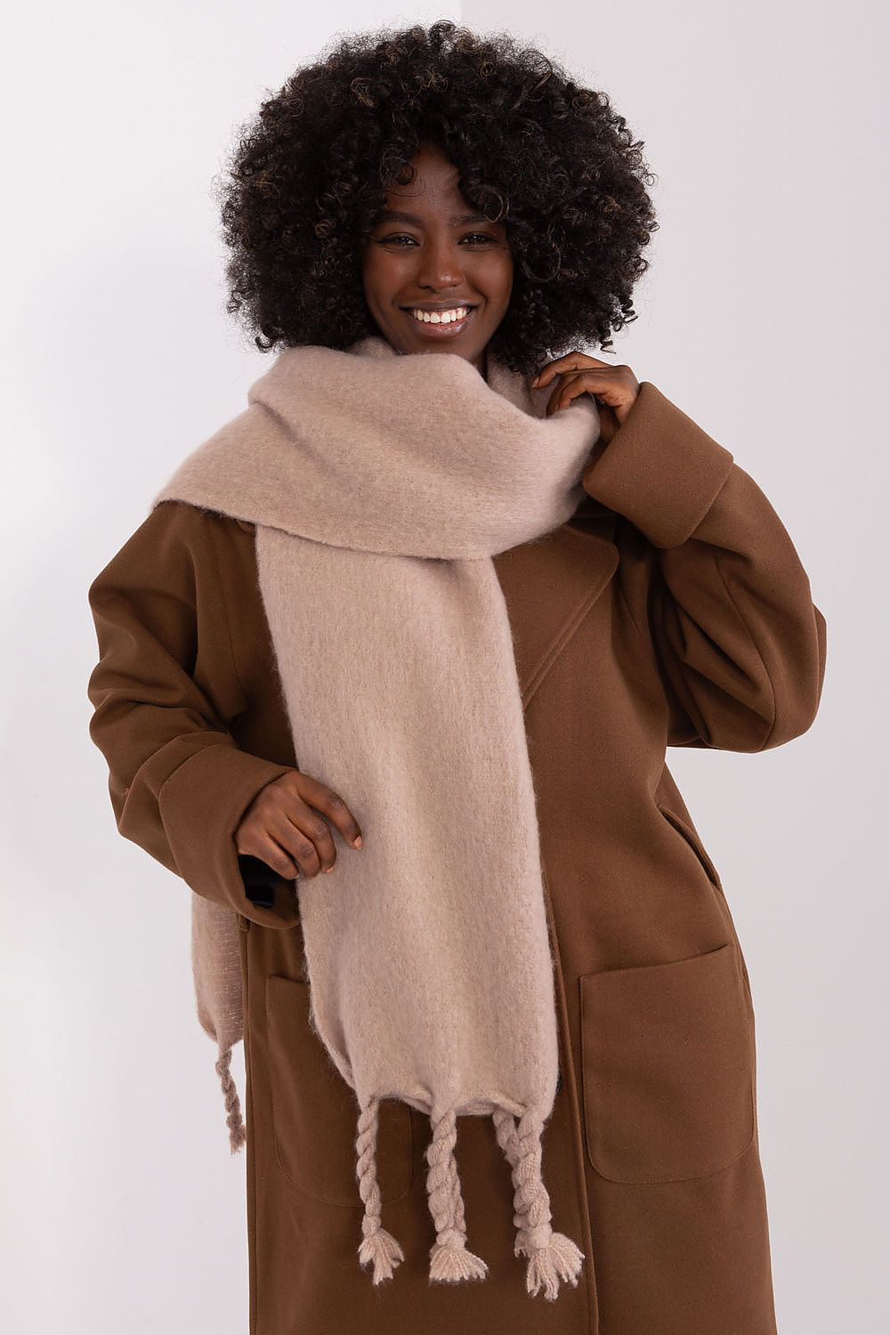   Szalik Model AT-SZ-2313502.20P Dark Beige - AT 