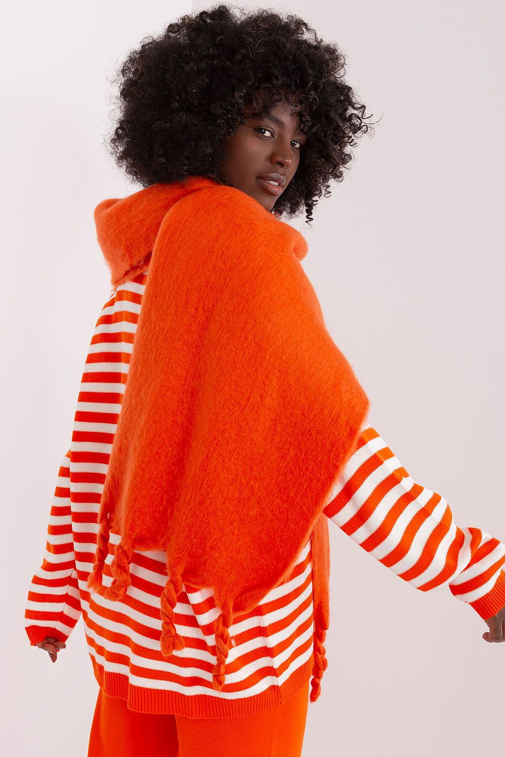   Szalik Model AT-SZ-2313502.31P Orange - AT 