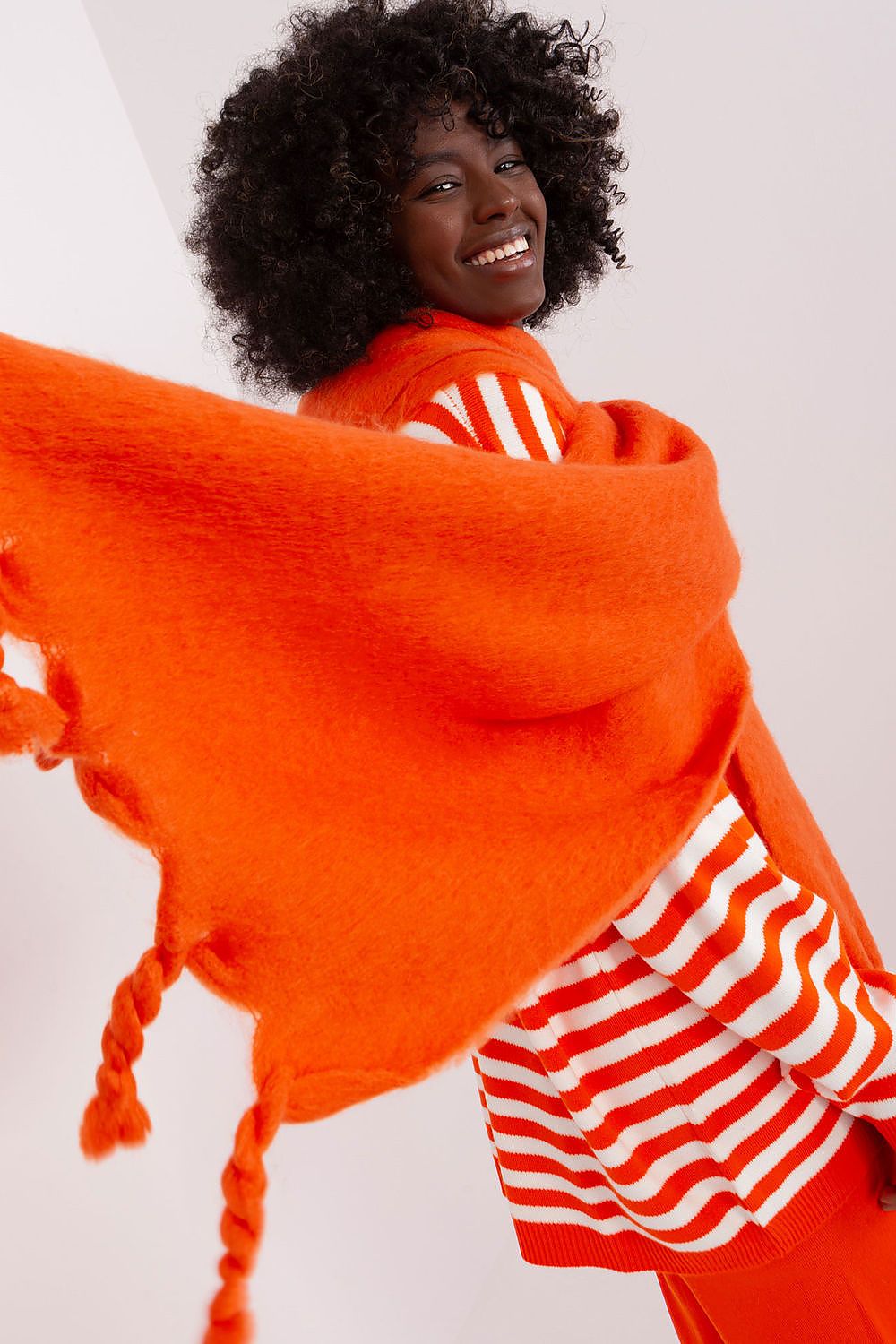   Szalik Model AT-SZ-2313502.31P Orange - AT 