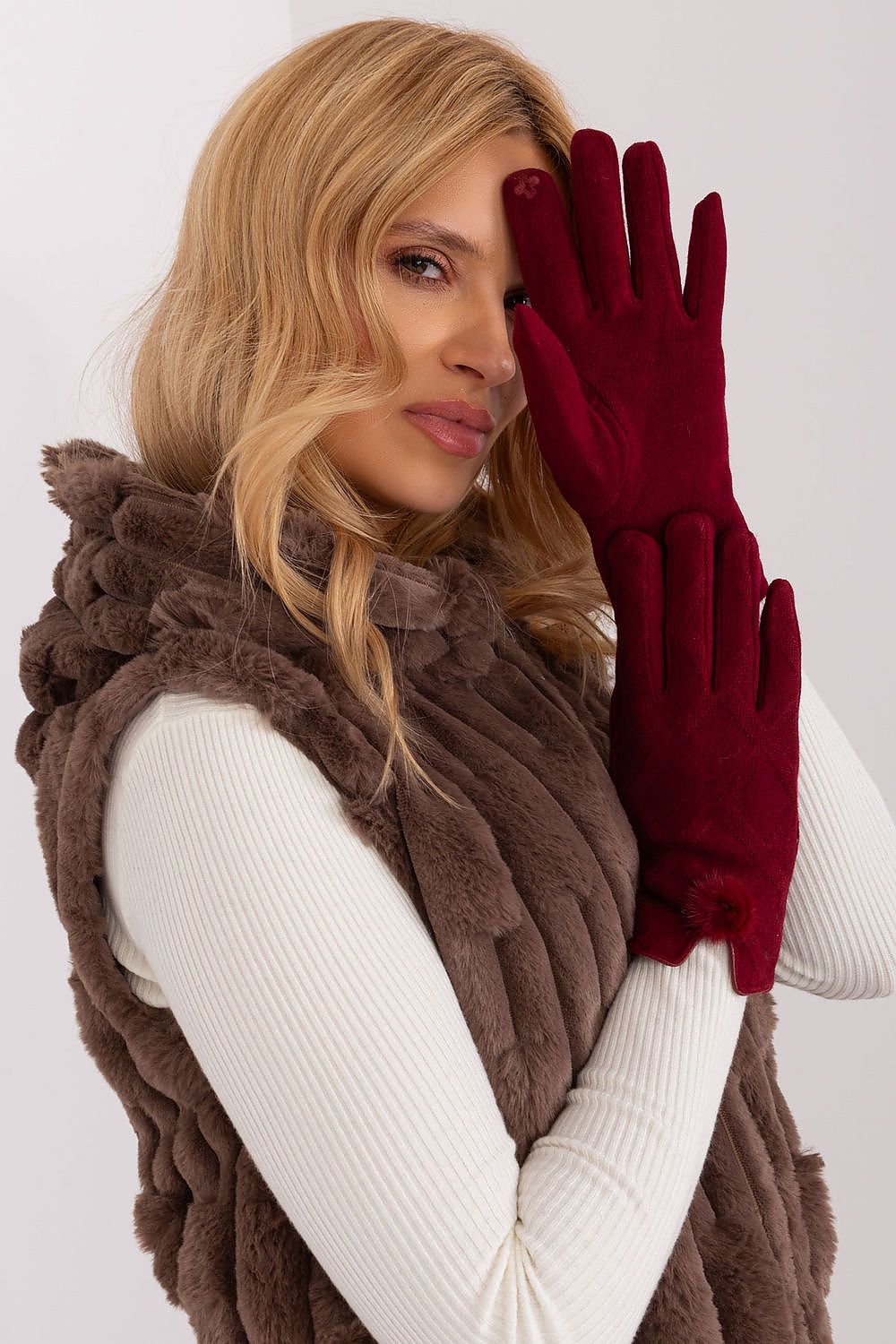   Rękawiczki Model AT-RK-239506.98 Bordo - AT 