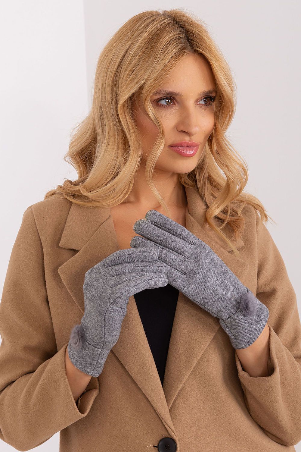   Rękawiczki Model AT-RK-23904.26 Dark grey - AT 