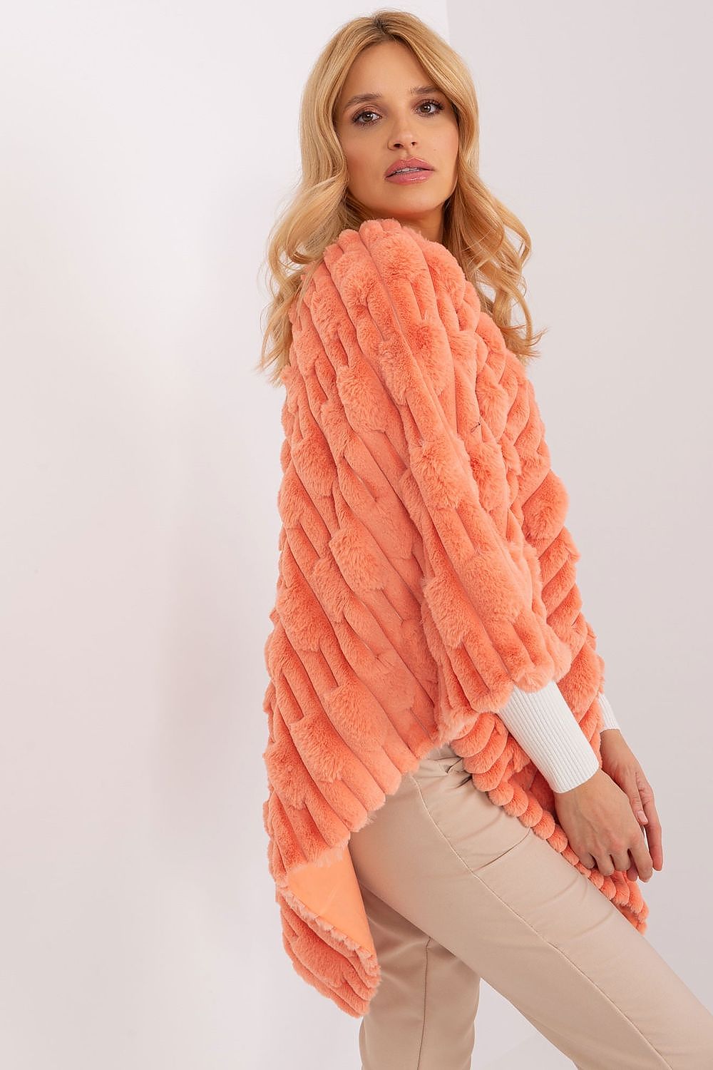  Sweter Ponczo Model AT-PN-2347.16 Orange - AT 