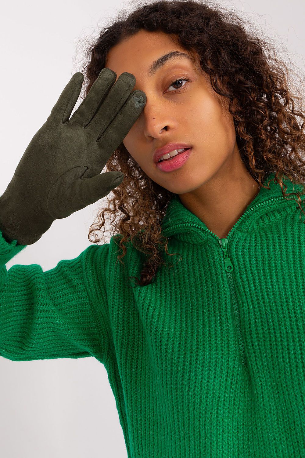  Rękawiczki Model AT-RK-2370.96 Khaki - AT 