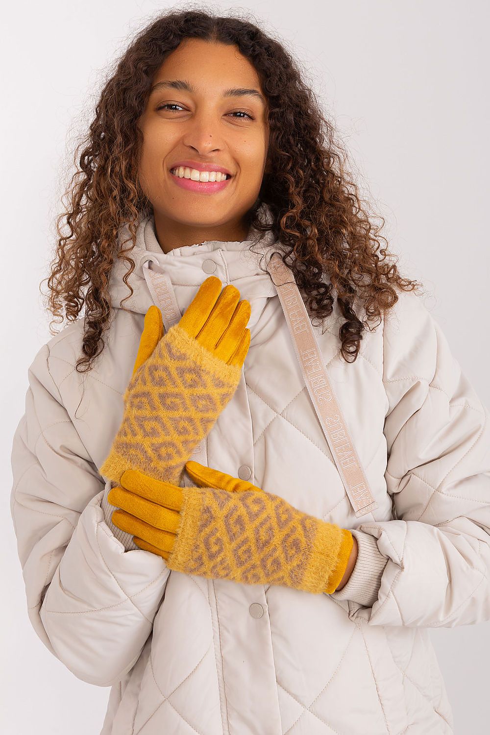   Rękawiczki Model AT-RK-2310.88 Dark Yellow - AT 