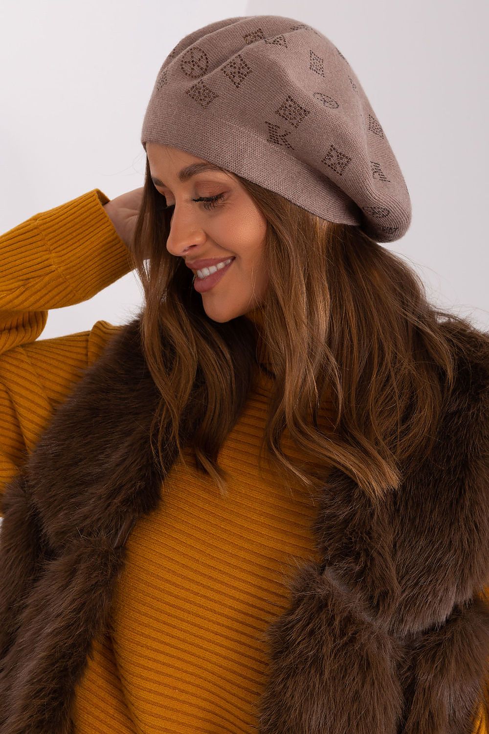   Beret Model AT-CZ-2318.26 Dark Beige - AT 