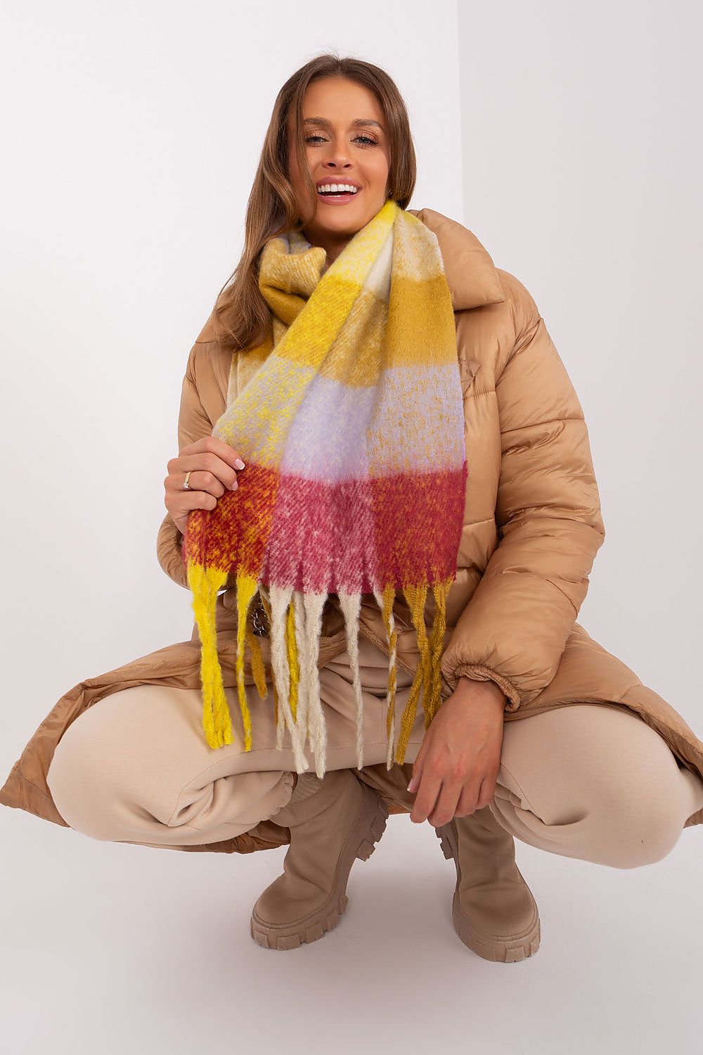   Szalik Model AT-SZ-2311501.90 Yellow - AT 