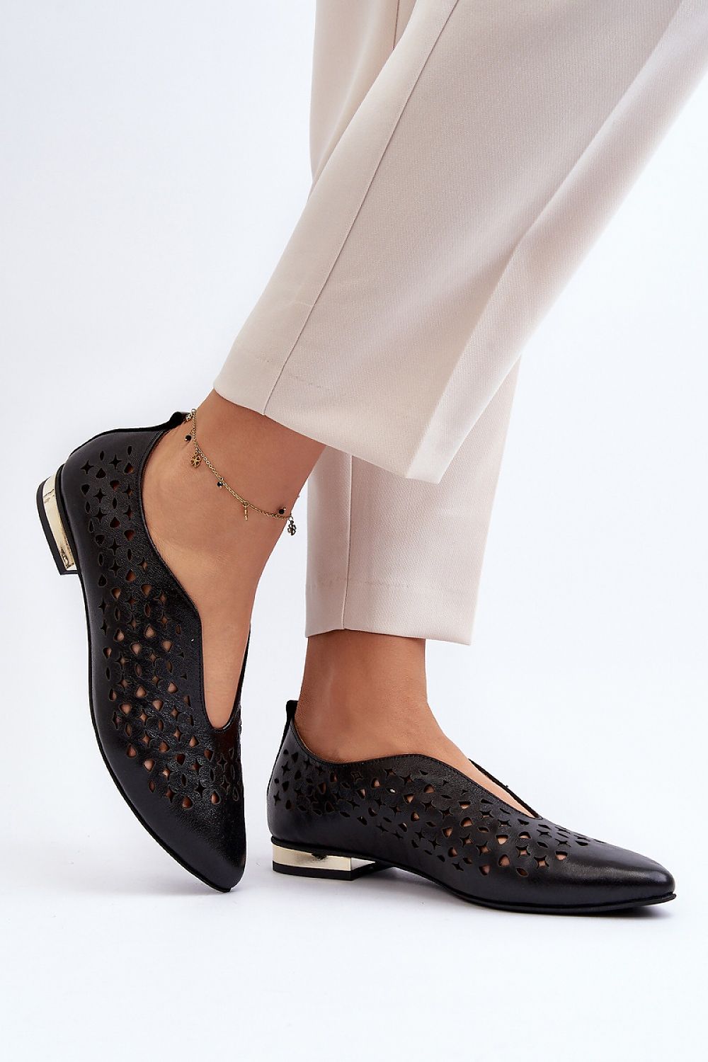   Baleriny Model Zazoo 2883/037 Black - Step in style 