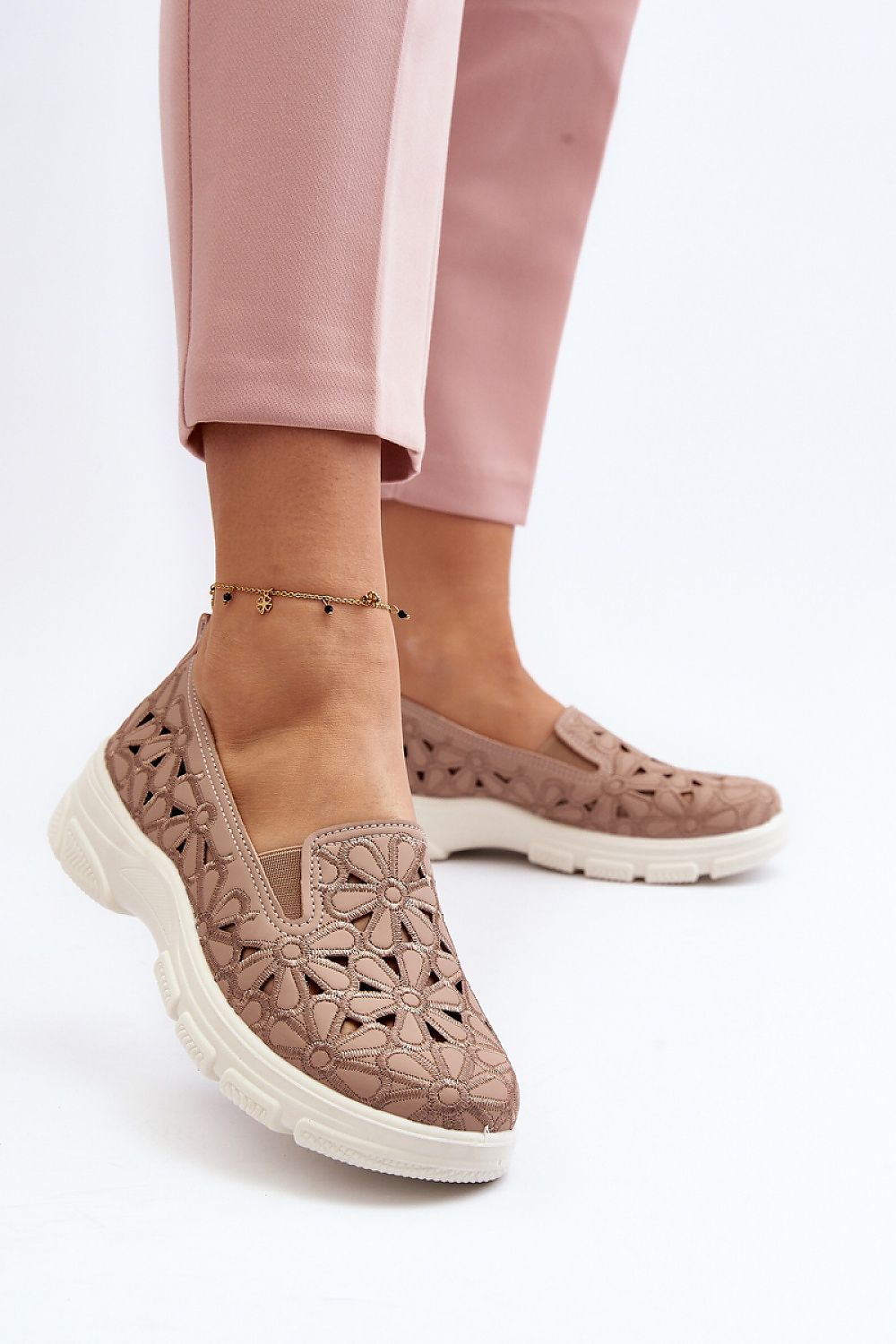   Półbuty Model Emilei 23PB02-5592 Pink - Step in style 