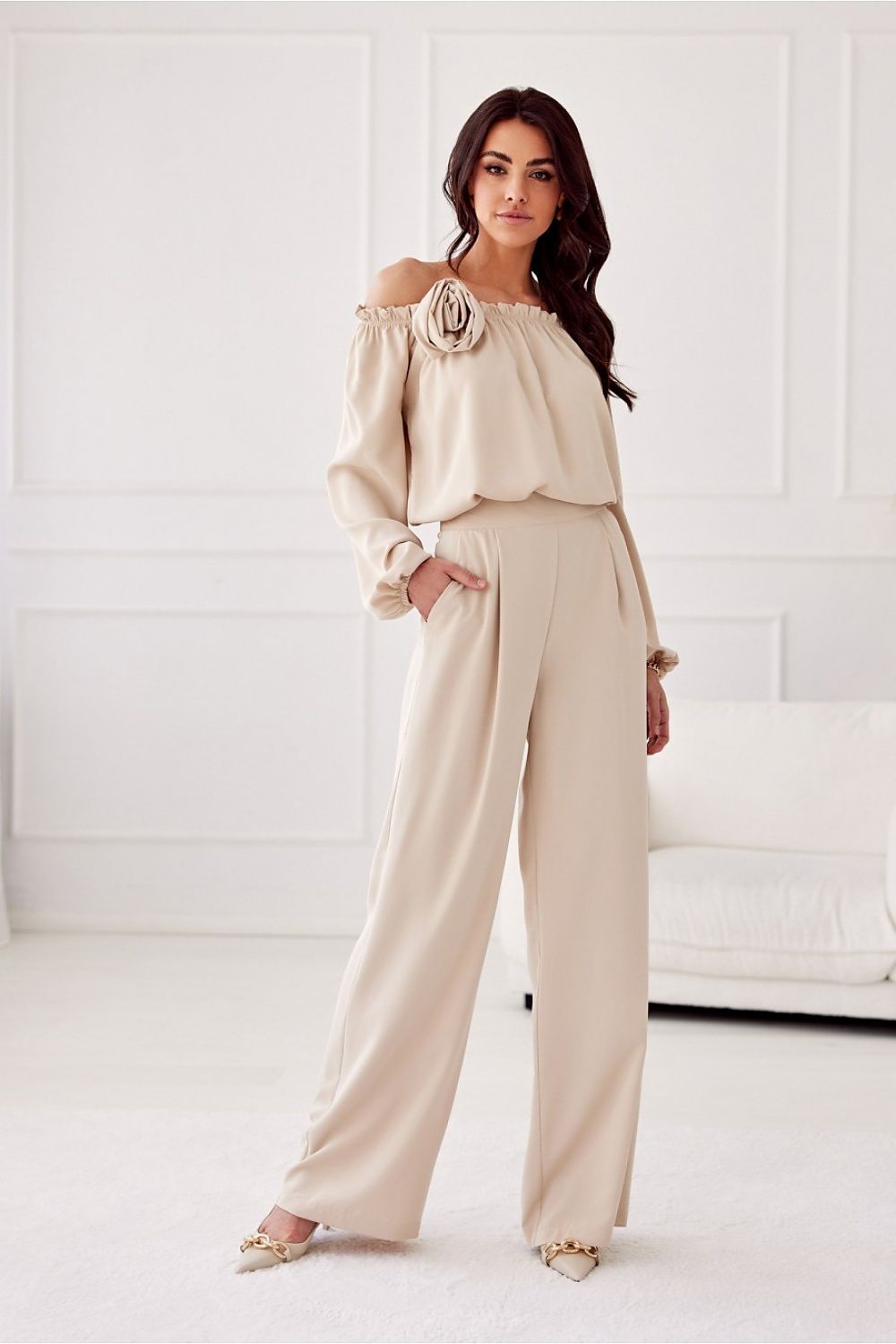  Spodnie Damskie Model Alaya BEZ SPD0032 Beige - Roco Fashion 