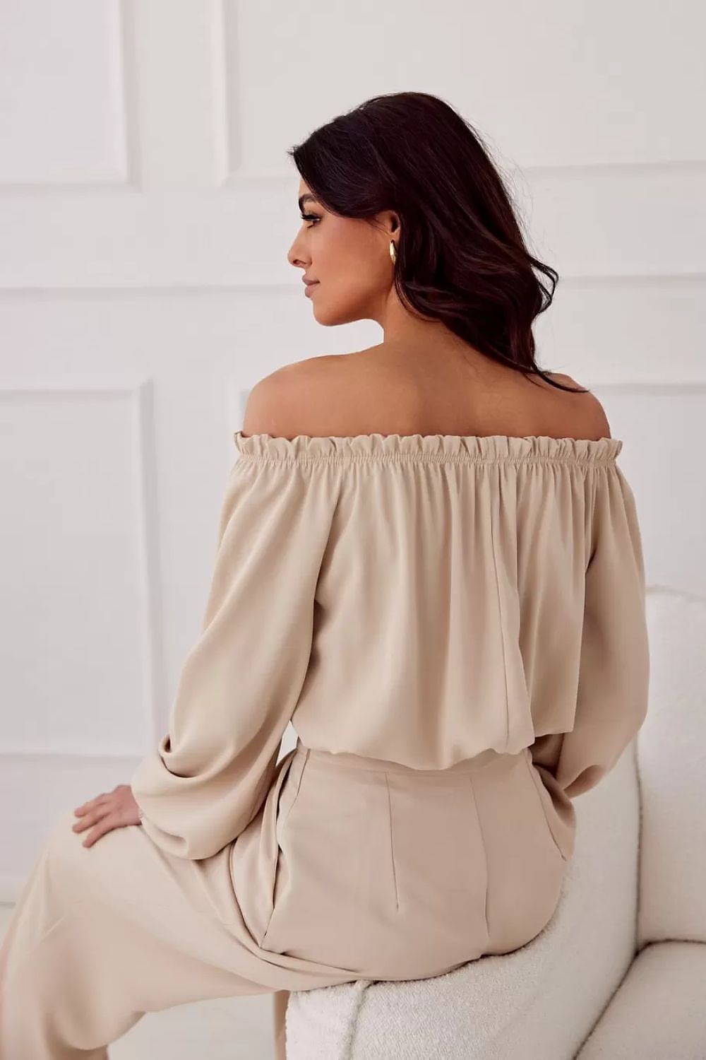   Bluzka Model Rosie BEZ BLU0180 Beige - Roco Fashion 