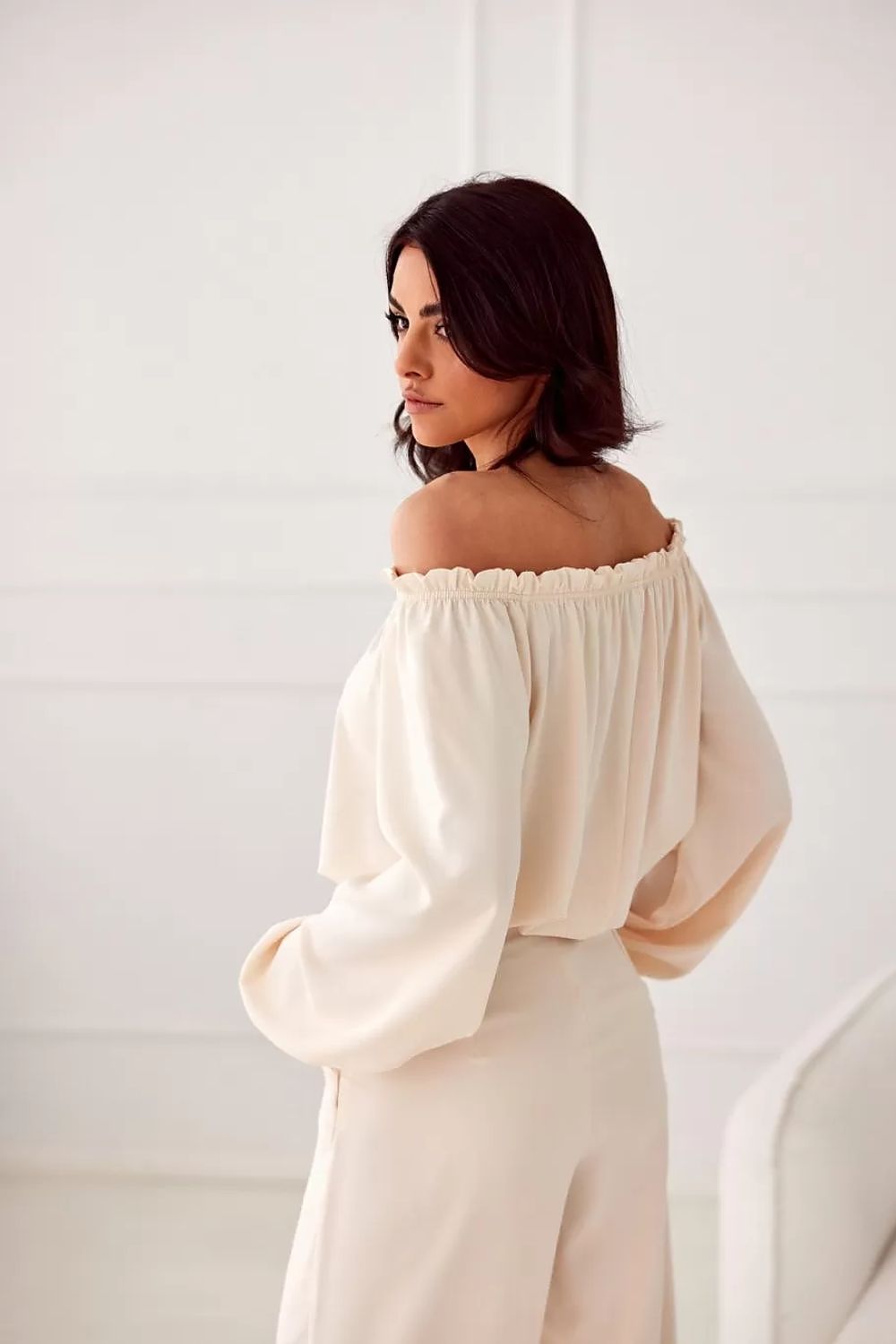   Bluzka model Rosie BEJ BLU0180 Light Beige - Roco Fashion 