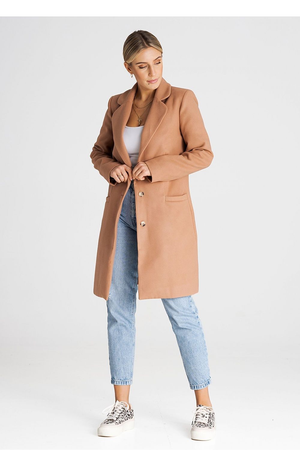   Płaszcz Damski Model M989 Beige - Figl 