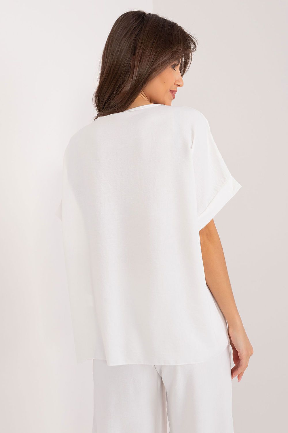   Bluzka Model DHJ-BZ-8368.02 Ecru - Italy Moda 
