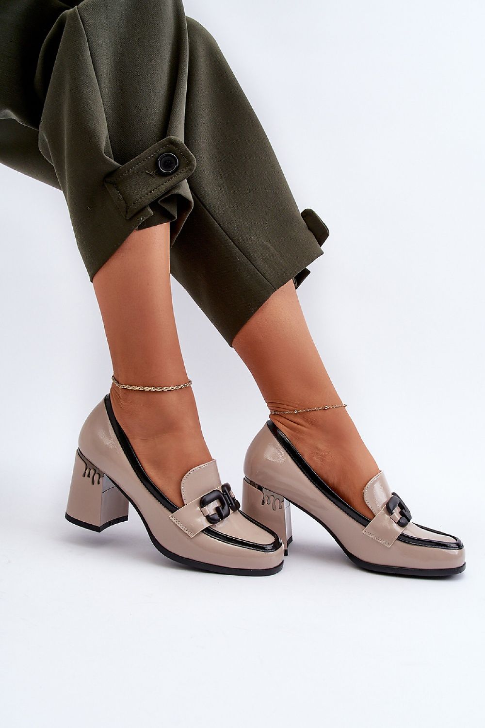   Półbuty Model DA MR38-973 Beige - Step in style 