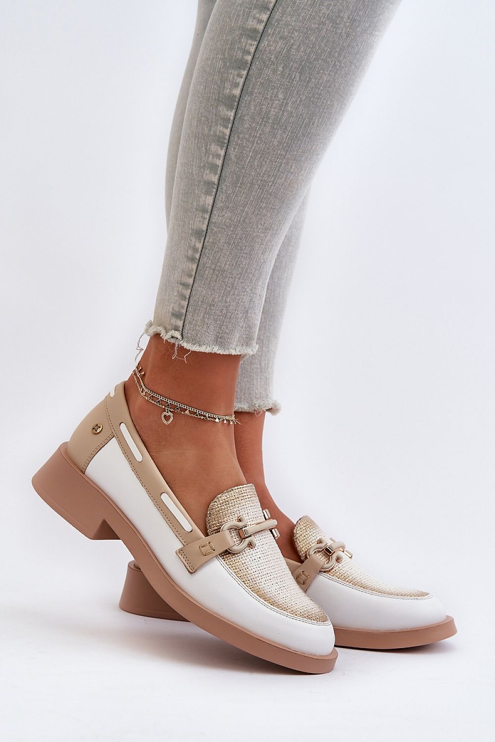   Mokasyny Model Maciejka 06493-11 White/Beige - Step in style 