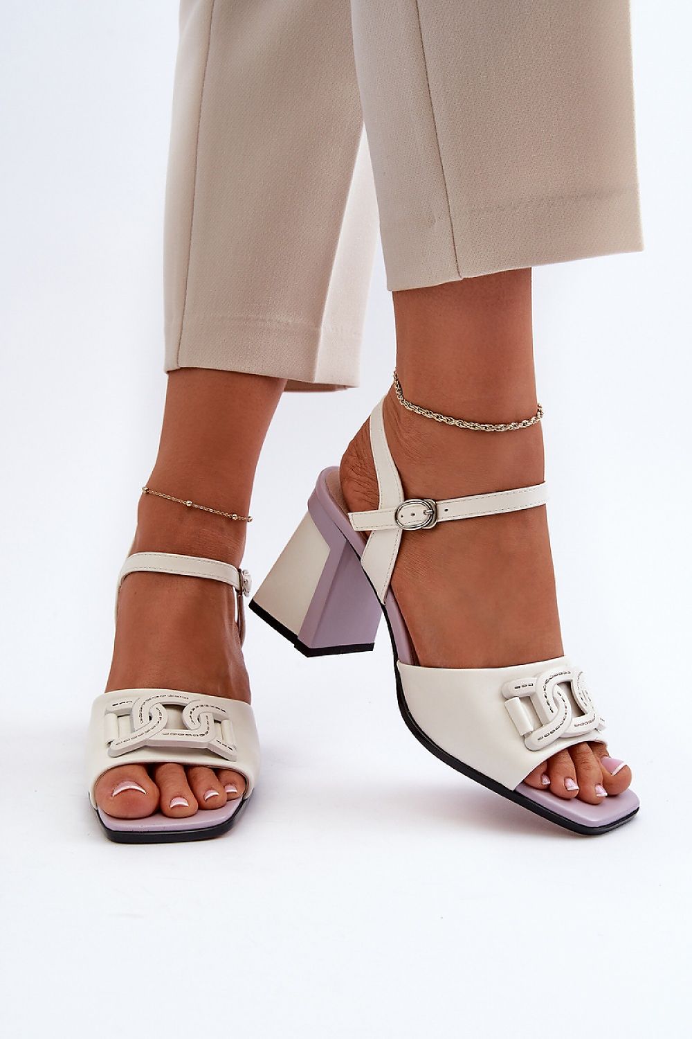  Sandały Model DA MR38-156 White - Step in style 