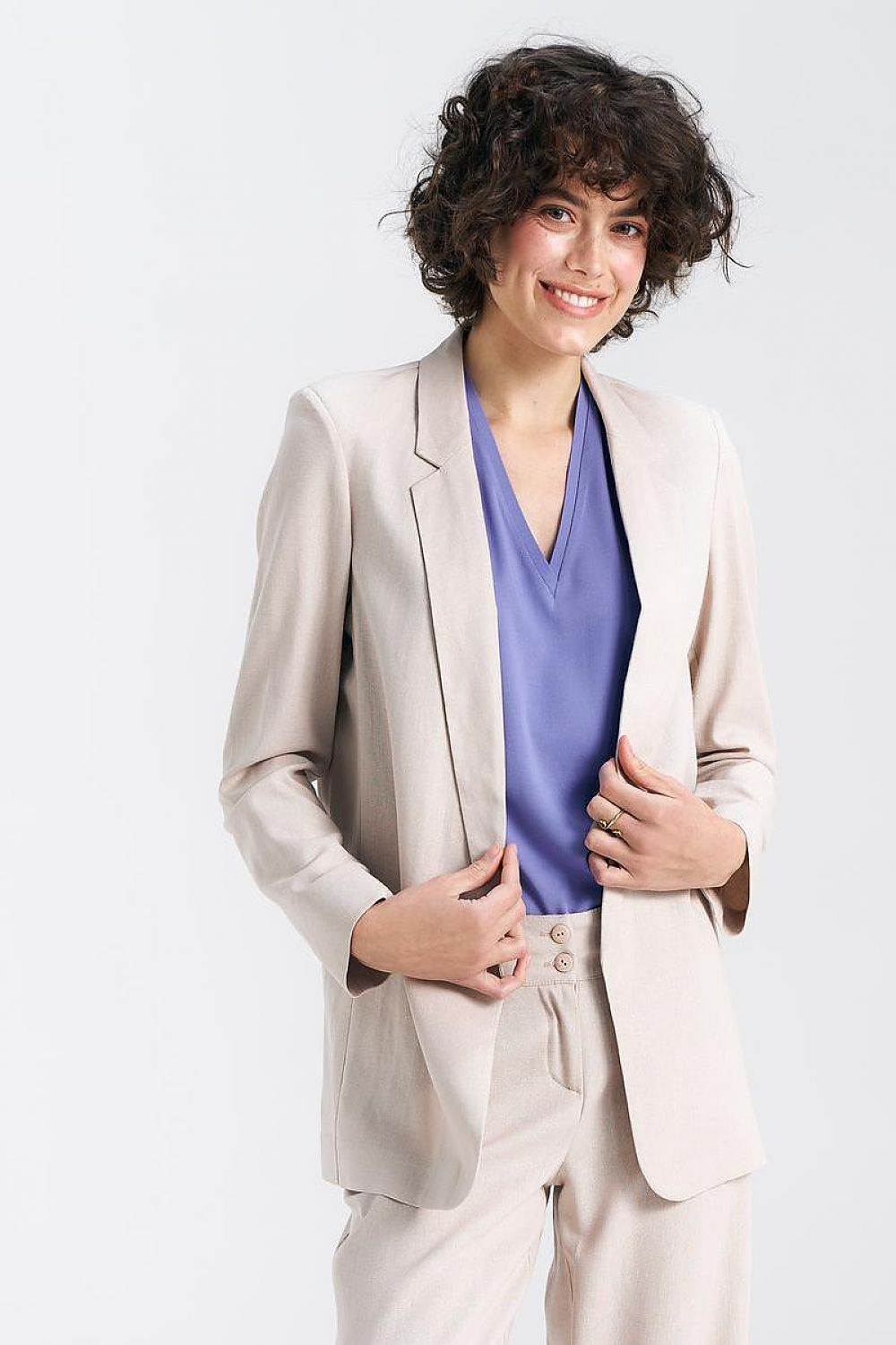  Marynarka lniana dłuższa Z55 Beige - Nife 