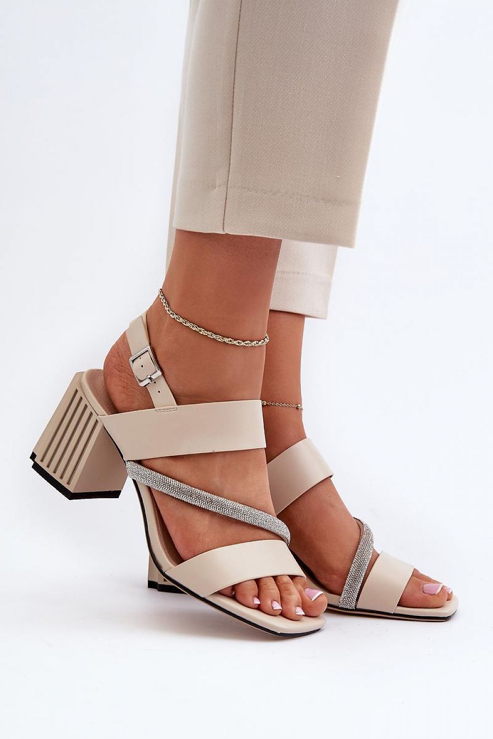  Sandały Model DA MR38-549 Beige - Step in style 