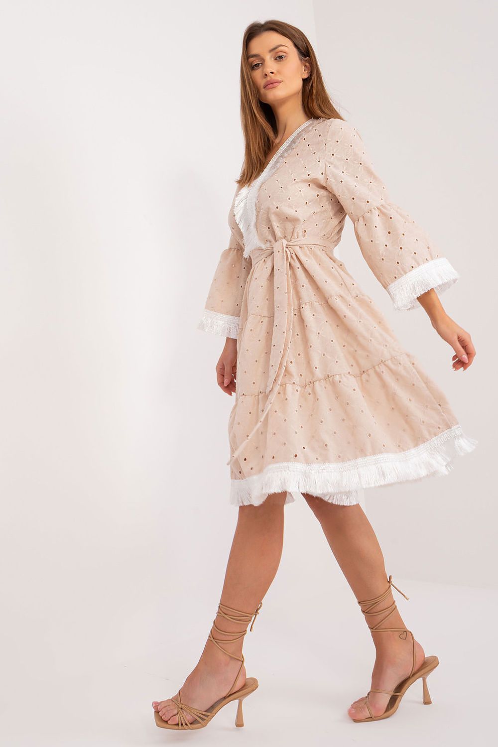  Sukienka Model LK-SK-509606.70 Beige - Lakerta 