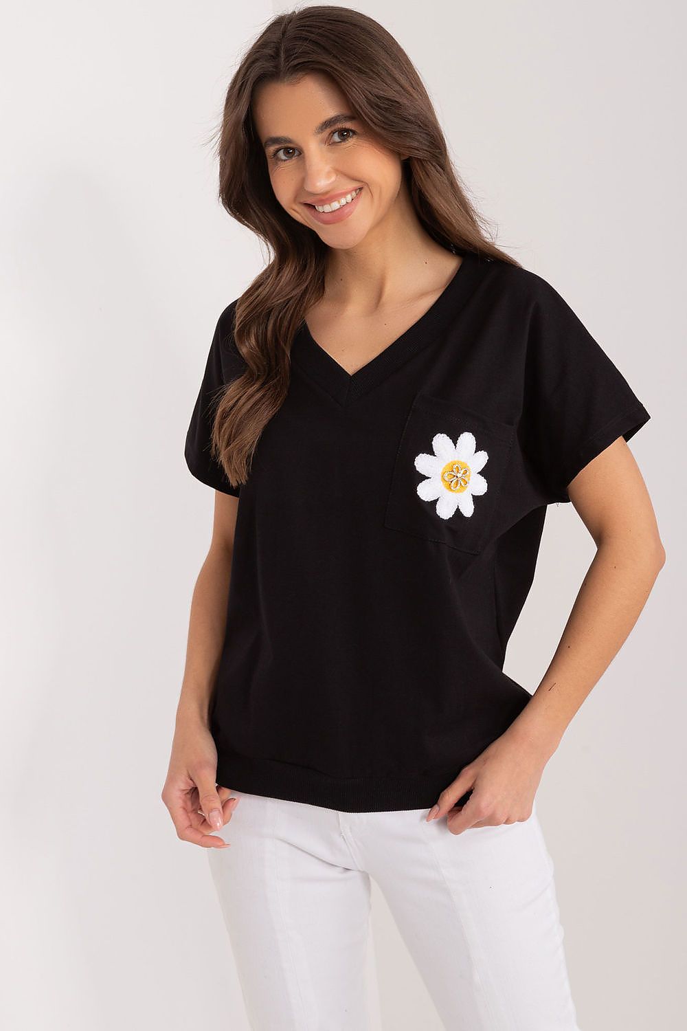   Bluzka Model RV-BZ-9626.28 Black - Rue Paris 