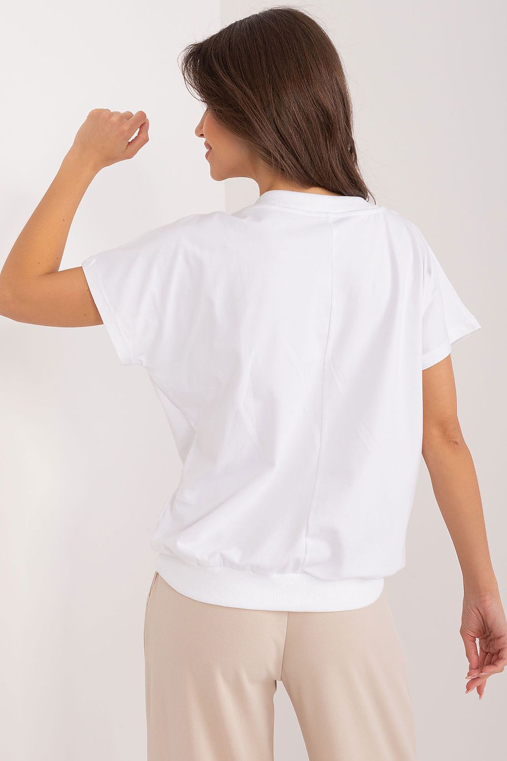   Bluzka Model RV-BZ-9626.28 White - Rue Paris 