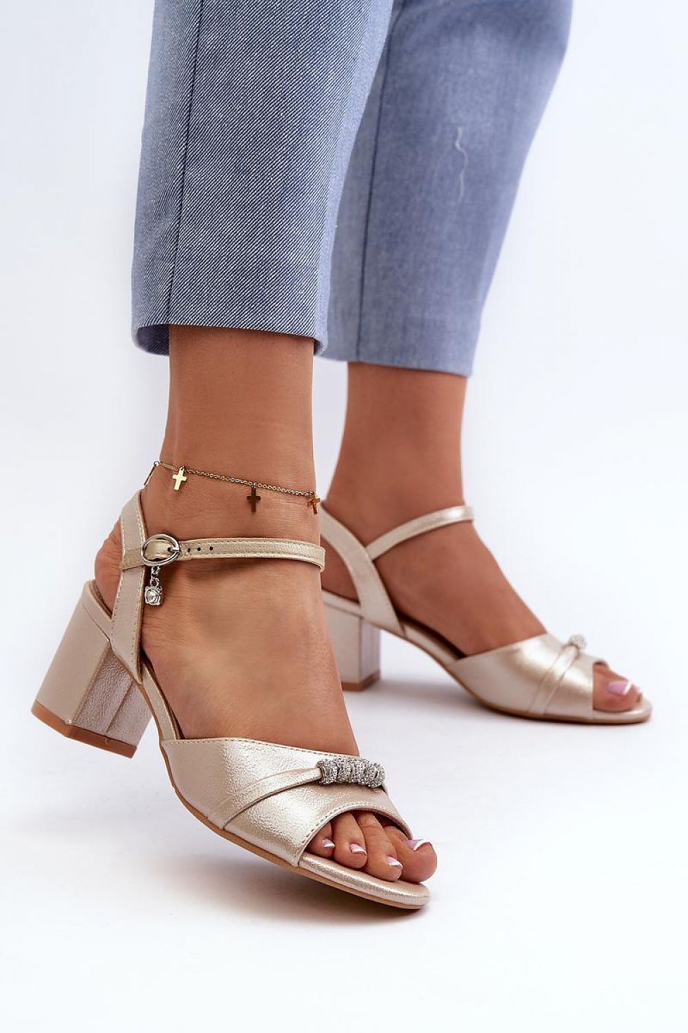  Sandały Model Narhi 20241 Gold - Step in style 