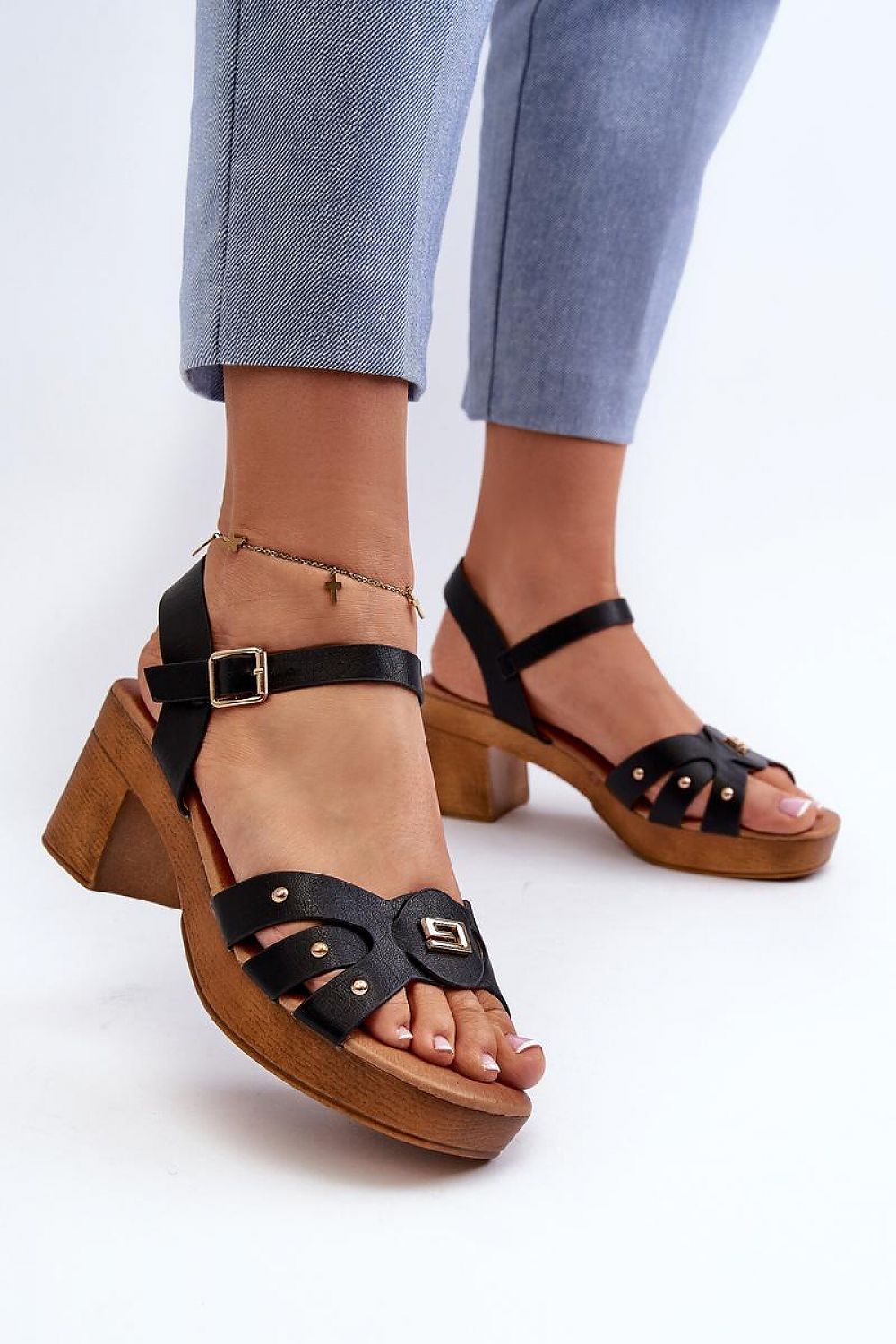  Sandały Model Assames 24SD98-6758 Black - Step in style 