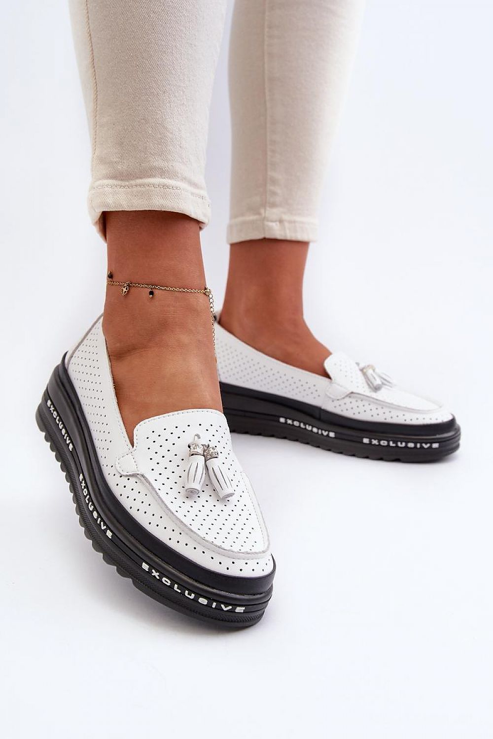   Mokasyny Model Assetnima 24PB18-7176 White - Step in style 