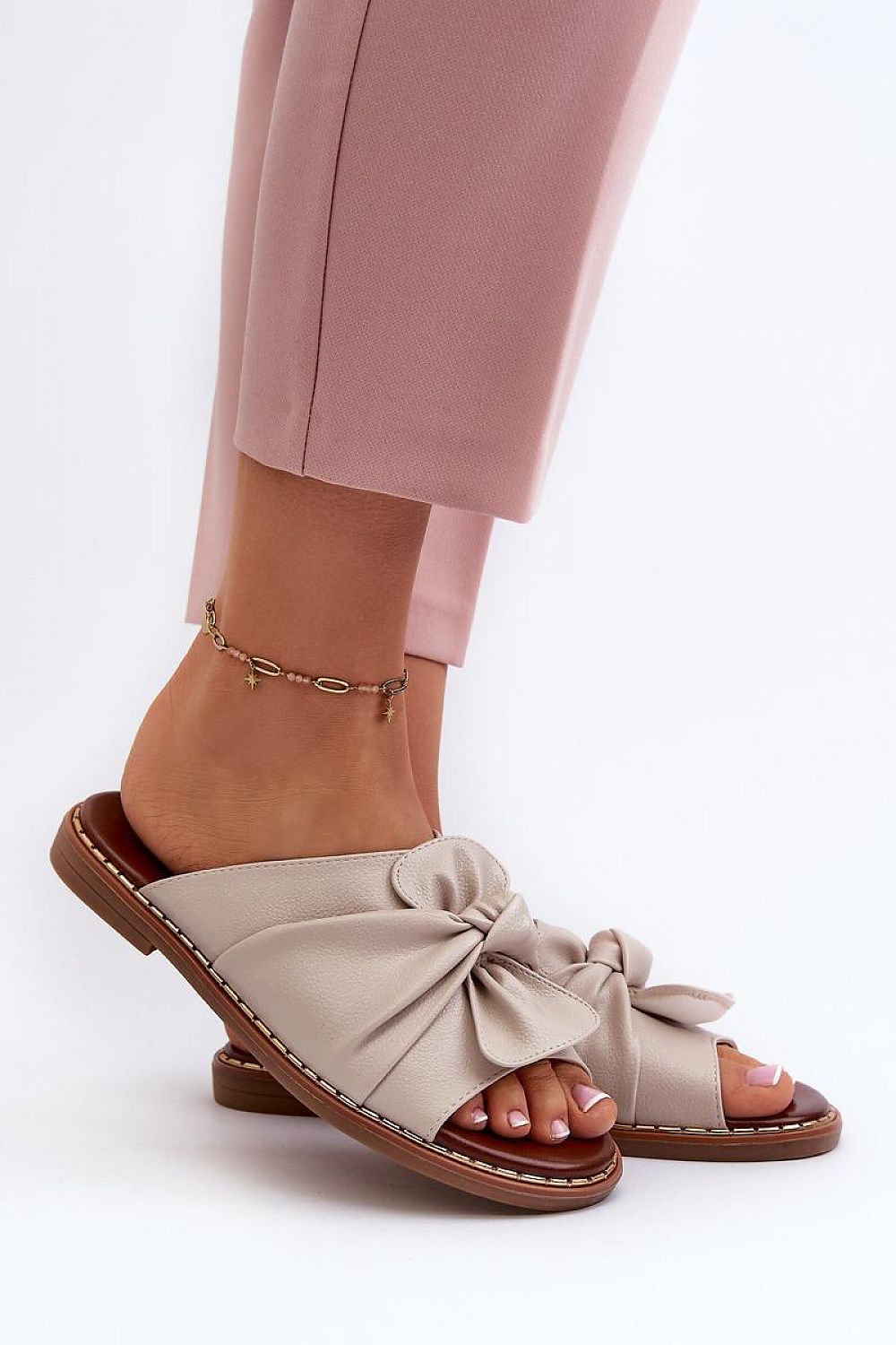  Sandał Klapki Model Nelvira RMR2266-8 Beige - Step in style 