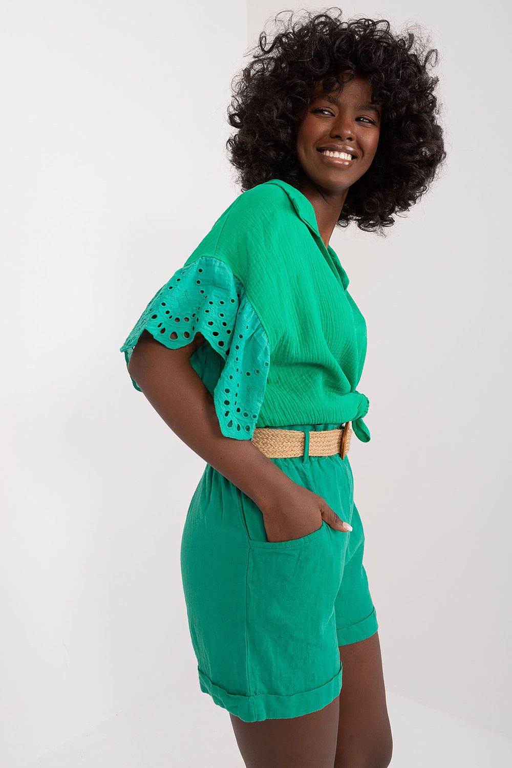   Szorty Damskie Model DHJ-SN-2598.29X Green - Italy Moda 