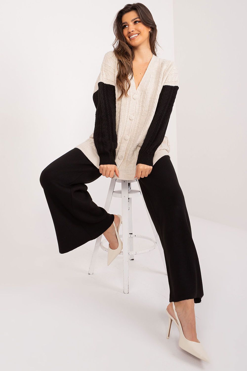  Sweter Damski Model BA-SW-0549.32 Black/Beige - Badu 