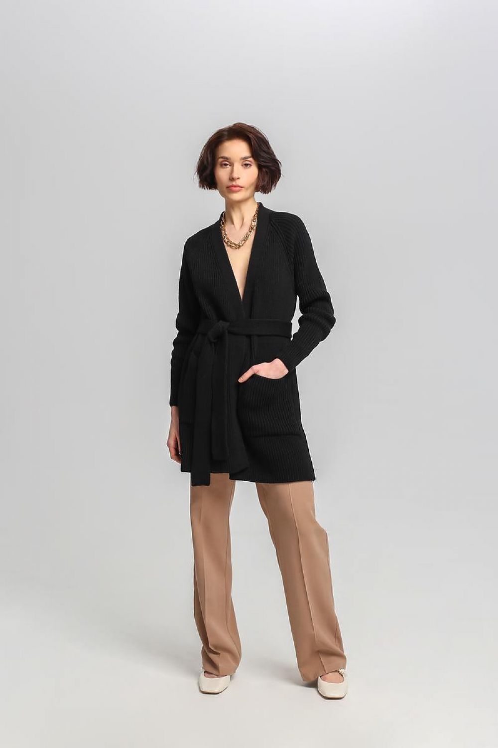  Sweter Kardigan Model SWE334 Black - MKM 
