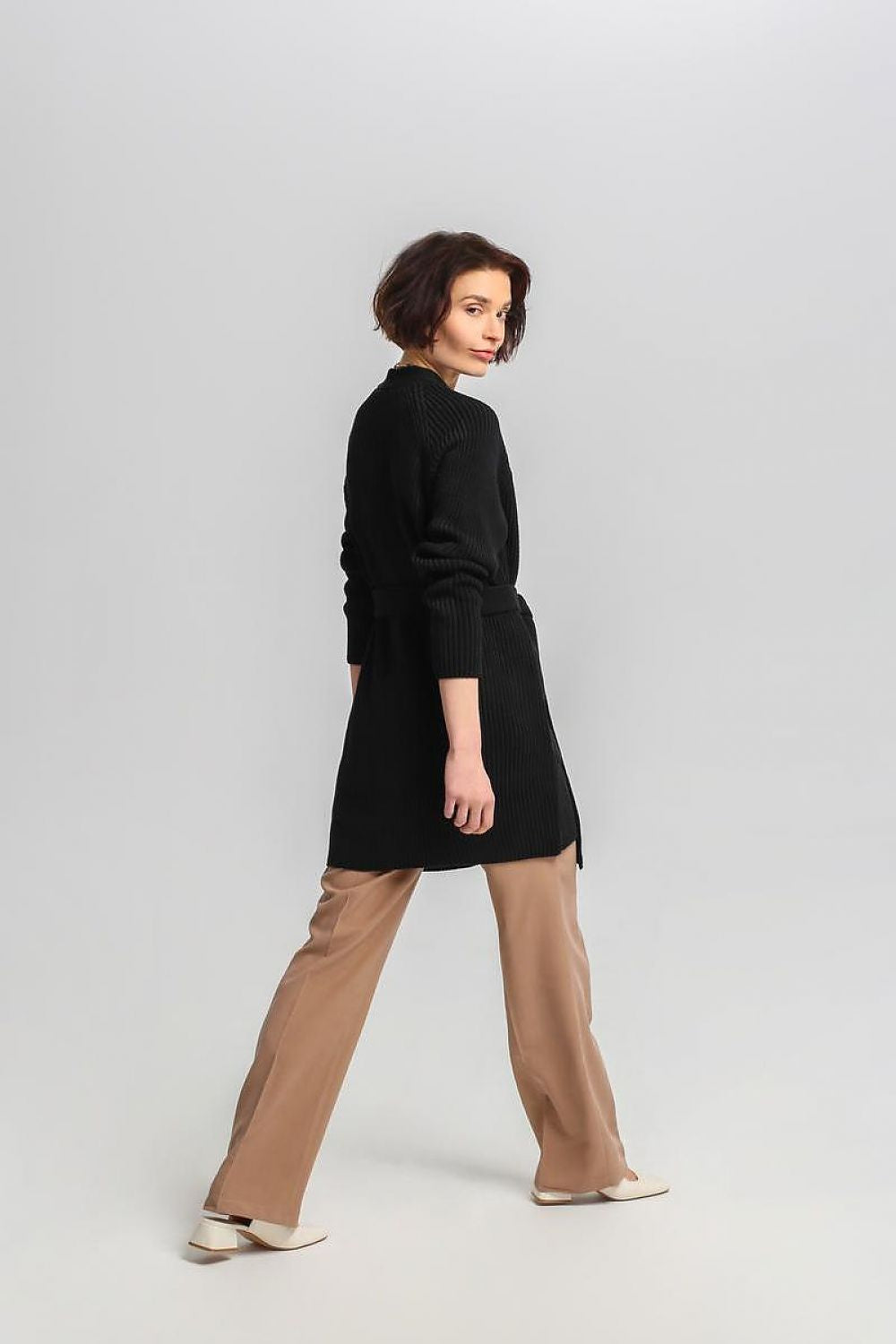  Sweter Kardigan Model SWE334 Black - MKM 