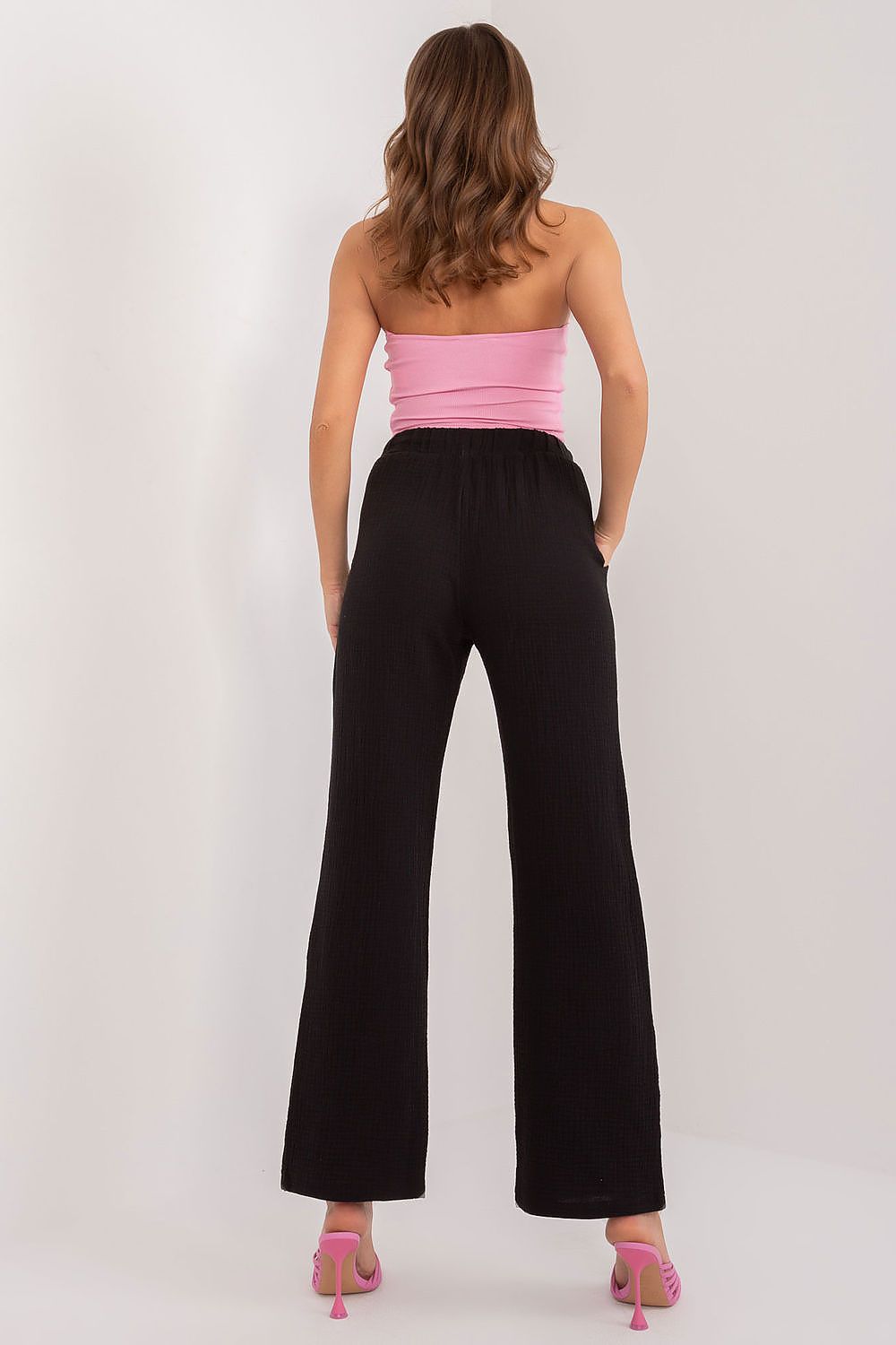  Spodnie Damskie Model D70032M62242A4 Black - Sublevel 
