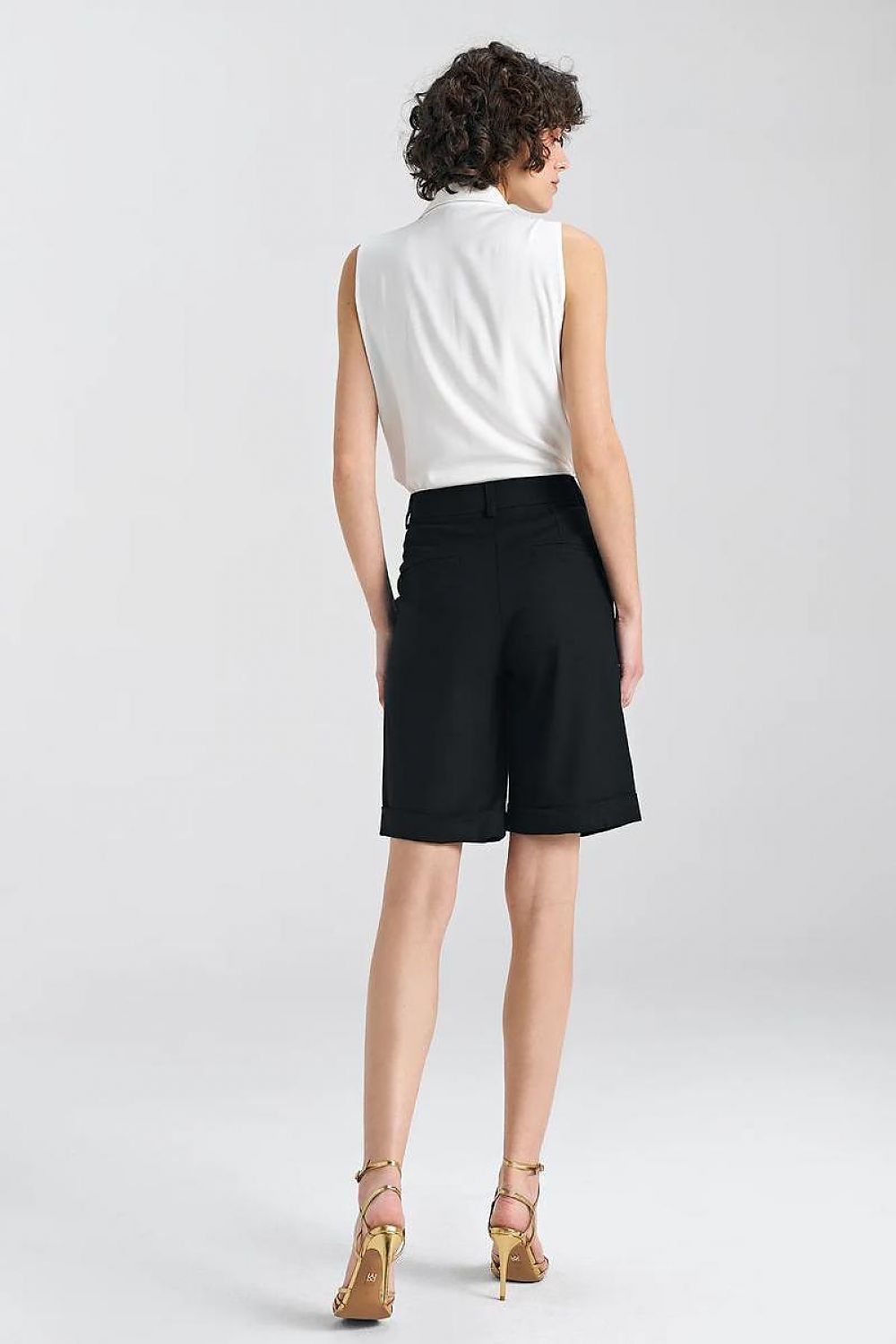   Krótkie lniane spodnie typu szorty SD86 Black - Nife 